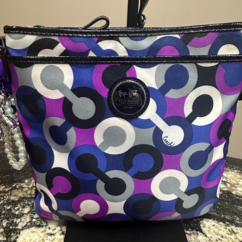 Coach Signature Pattern Crossbody - Picture 3 of 14